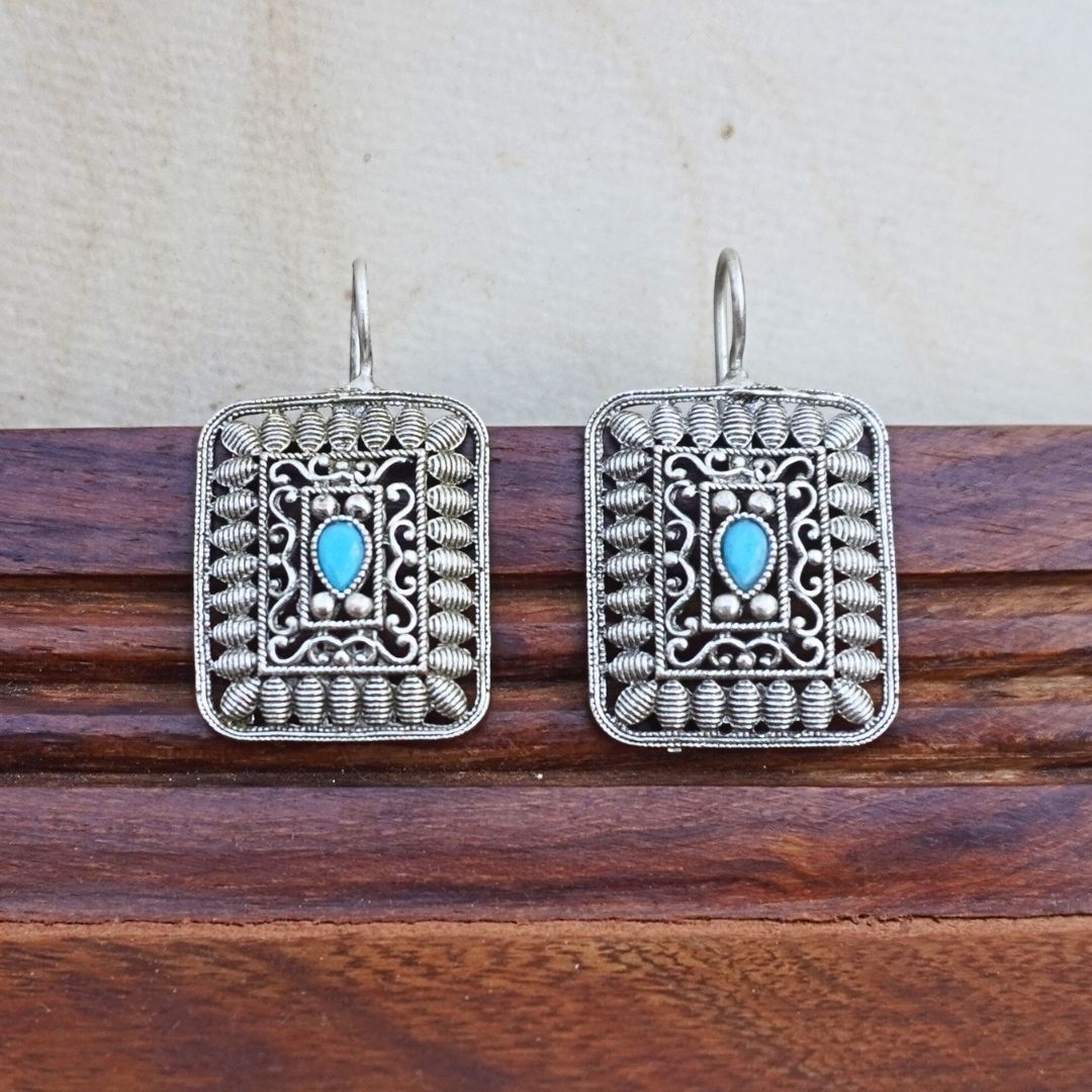Blue Raaya Studs