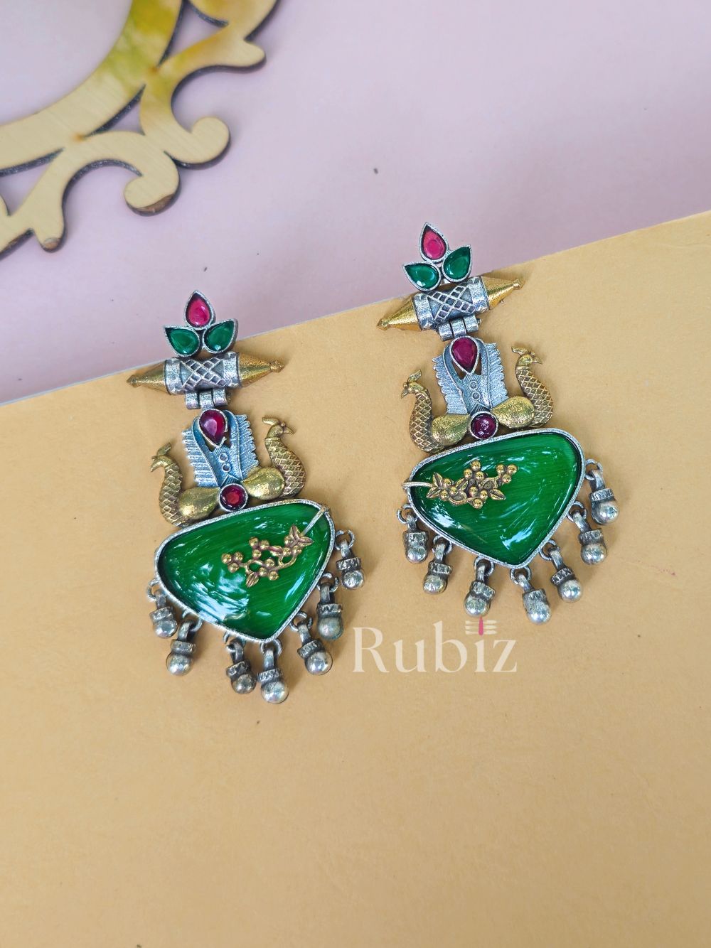 Emerald Sunanya Danglers