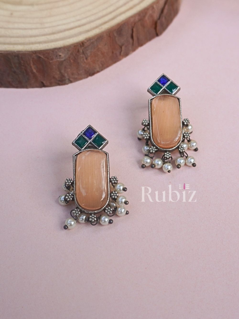 Peach Raha Studs