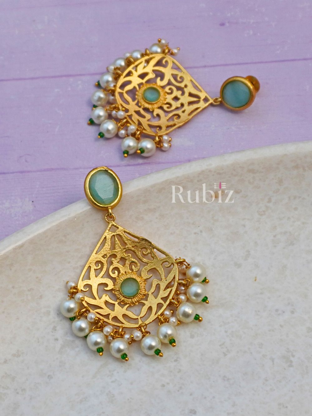 Mint Lavanya Chandbalis