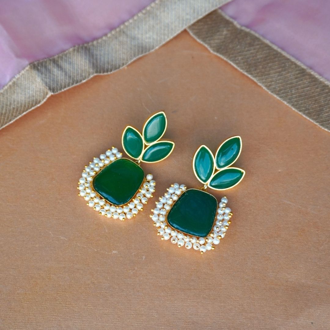 Emerald Navya Monalisa Earrings