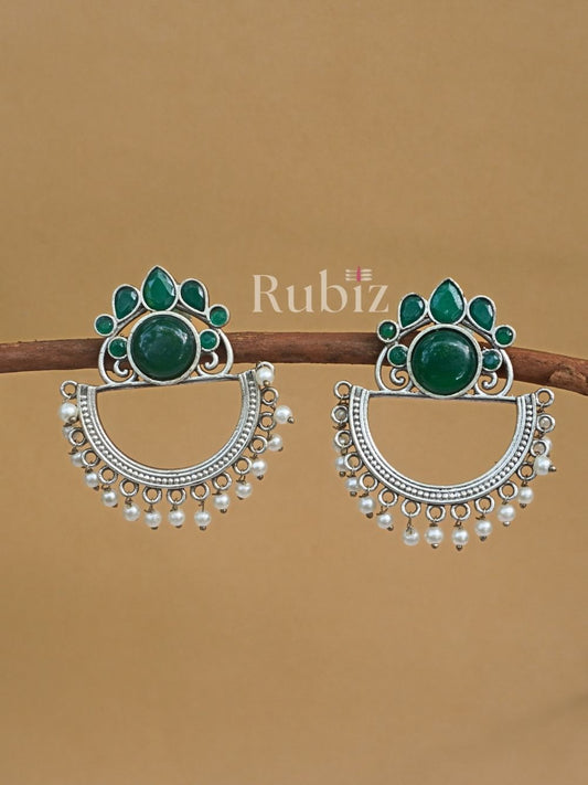 Emerald Yuvika Danglers