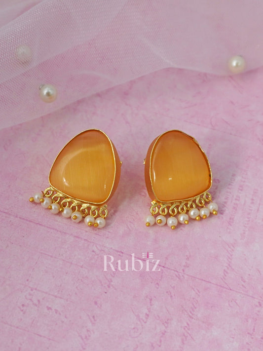 Mustard Belora Studs