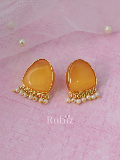 Mustard Belora Studs