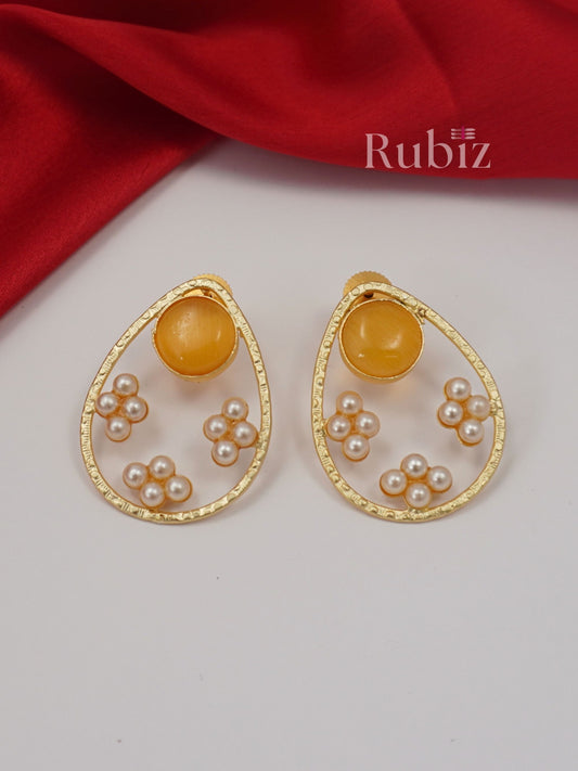 Mustard Ashna Studs